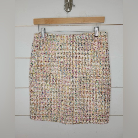 VENUS Dresses & Skirts - Venus Multicolor Tweed Mini Skirt Women’s Size 6 Metallic Accent